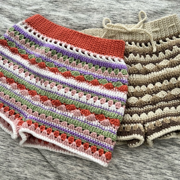 crochet shorts - Picture 4 of 4